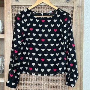 💖 BUY 2 for $15 💖 H&M Black and Pink Crop Blouse with Heart Pattern
